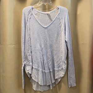 FREE PEOPLE light blue thermal. Size LARGE.